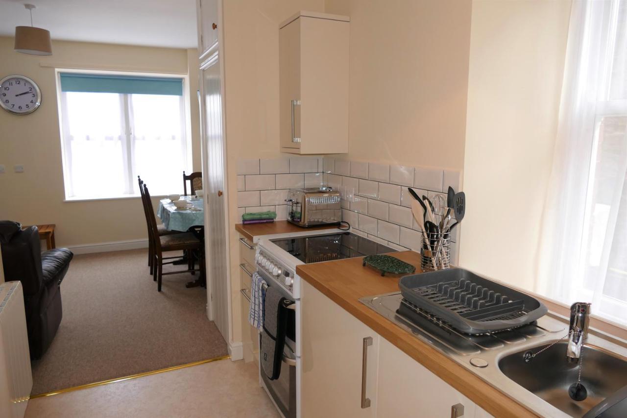 Apartamento 2 Bell Street Talgarth Exterior foto