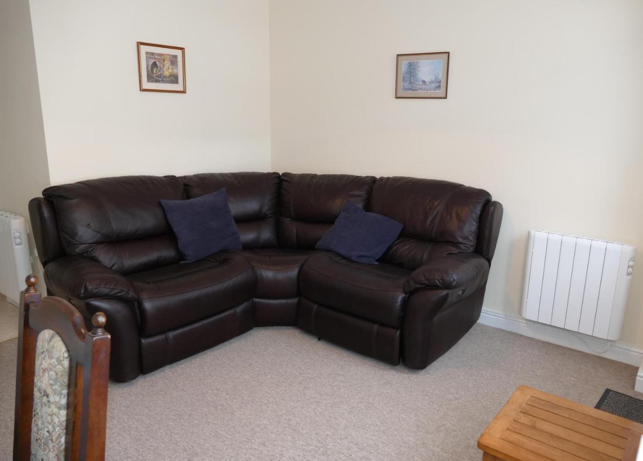 Apartamento 2 Bell Street Talgarth Exterior foto